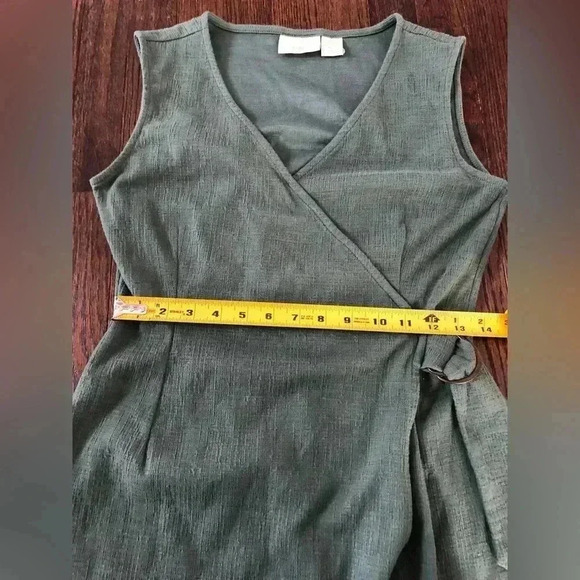 Cynthia Rowley Women’s S Sage Green Sleeveless Wrap V-Neck Dress - VGUC! - Picture 5 of 11